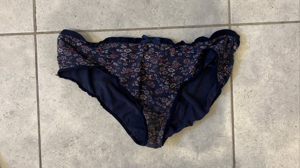 رجال البيت هففففف tweet media