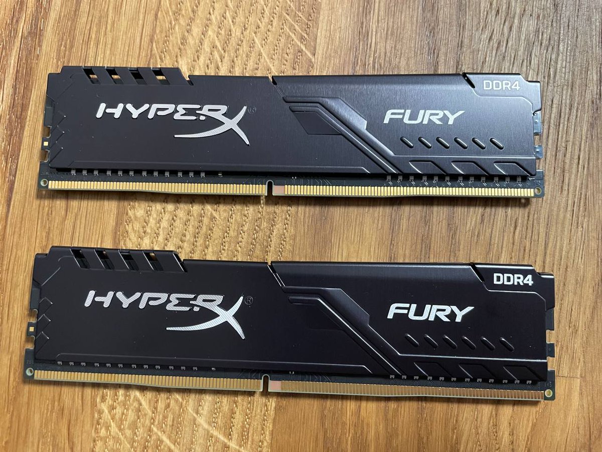НЕДОРОГО - Ідеальний стан! Оперативна пам'ять HyperX FURY DDR4 8GB (2x4GB) 2400MH 
bistro.net.ua/uk/kiev/search…