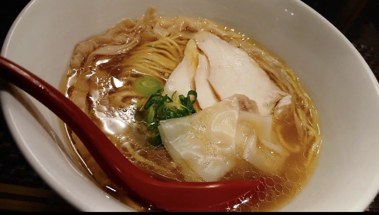 今日も一日お疲れ様でした。
足元悪い中多数の方が、ご来店
くださいました。渾身の一杯を
目指してますが、どうだったで
しょうか？
夜営業も引き続きオレのラーメン
食べに来て下さいね。

2026年4月23日(木)

夜営業18時〜23時