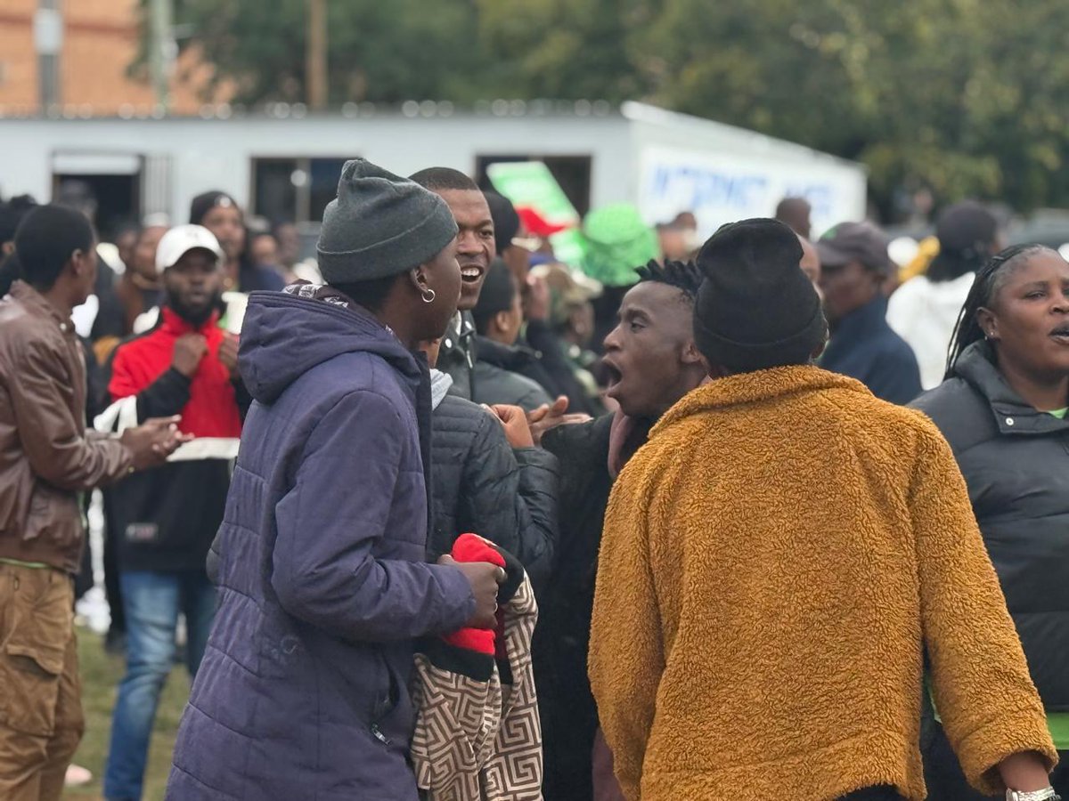 Evelyn Mondlana tweet media