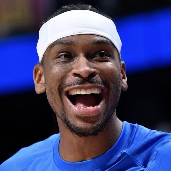 TheHoopCentral's tweet image. SHAI GILGEOUS-ALEXANDER TONIGHT:

37 POINTS
9 ASSISTS 
5 REBOUNDS 
13/25 FGM
+16 +/-
38 MINUTES