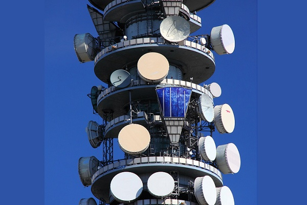 InvGurInd's tweet image. India`s broadband base crosses 1.06 billion in March

investmentguruindia.com/newsdetail/ind…

#TelecomSector #Industry #Government #MNP @BSNLCorporate  #PublicSector #MTNL #Broadband #APSFL #Investmentguruindia