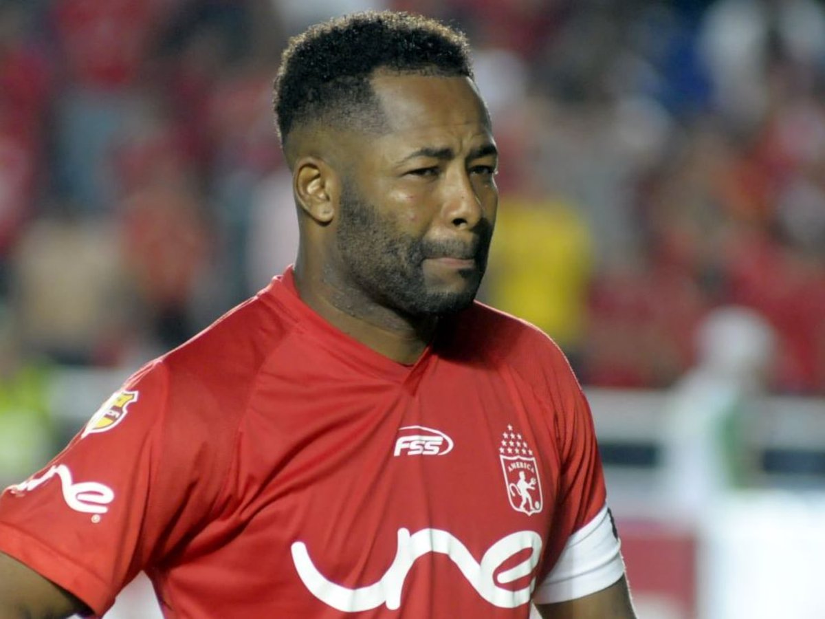 Rettercooo tweet media