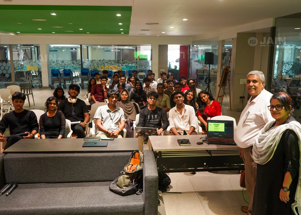 jain_kochi's tweet image. The Innovation Unleashed orientation session, led by Dr. Monoo John &amp;amp; Ms. Bindhu Menon, gave students a clear direction on how to shape their ideas into meaningful, pitch-ready concepts.

#InnovationUnleashed #DesignThinking #StartupJourney #PitchingSkills #StudentEntrepreneurs