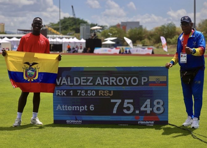pasodeoroec's tweet photo. 💫 ¡Patry Valdez es Campeón y con récord suramericano!

🏆El atleta ecuatoriano se impuso con jerarquía en lanzamiento de martillo e impuso nueva marca suramericana juvenil con 75.50 m.

➡️ Lo hizo en los Juegos Suramericanos de la Juventud  Panamá 2026.

📸 @TeamEcuador_Oly https://t.co/FDb7lIb073