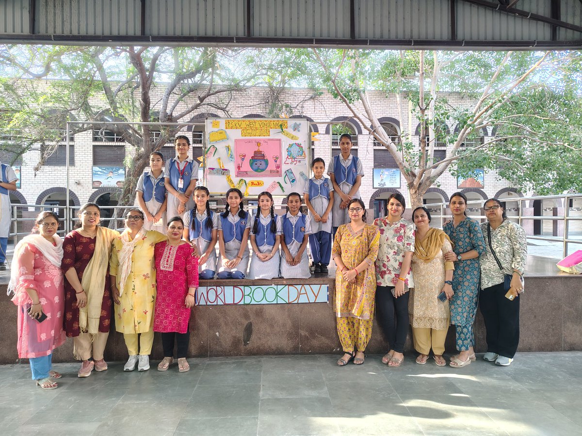 RaginiK20527691's tweet image. Today we are celebrating World Book Day @rskv_wvn, class 9th A ,presented awareness program on World Book Day.
 📚📚📚📚📚
साल 2026 को "National Year of Reading"  के रूप में भी देखा जा रहा है, जिसका उद्देश्य हम सभी में पढ़ने की आदत को फिर से जगाना है।
