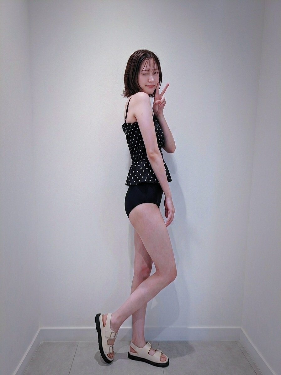 花村菫 同人グラビア tweet media