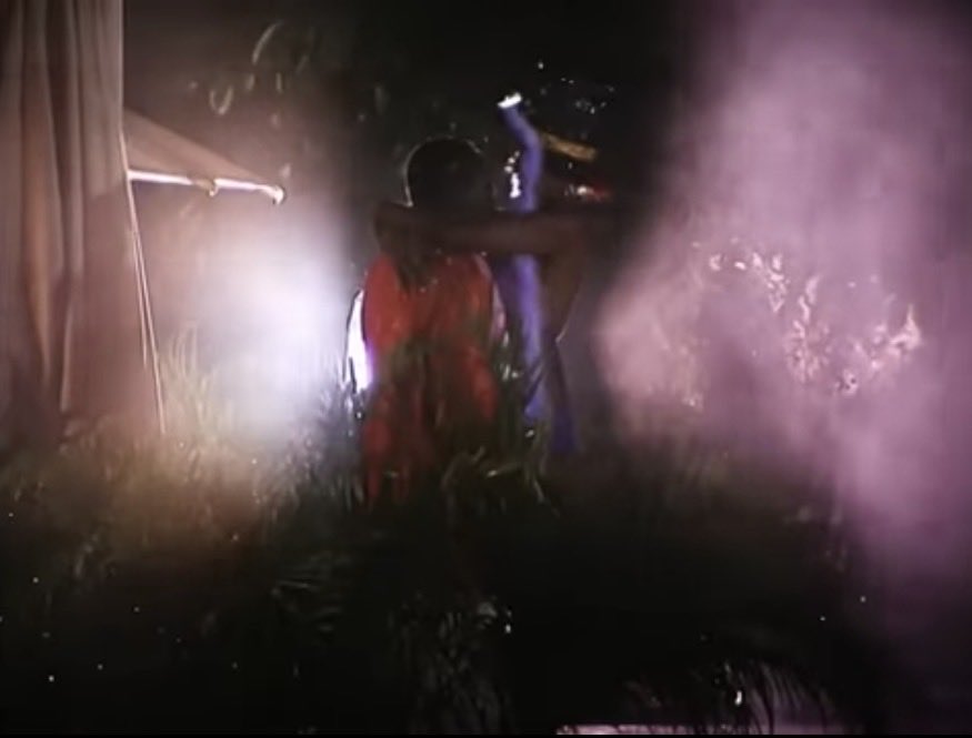 Why is this flavor of love scene so painterly