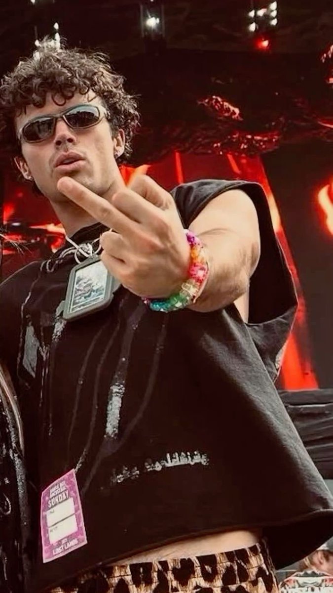 NicVansArchive💫 tweet media