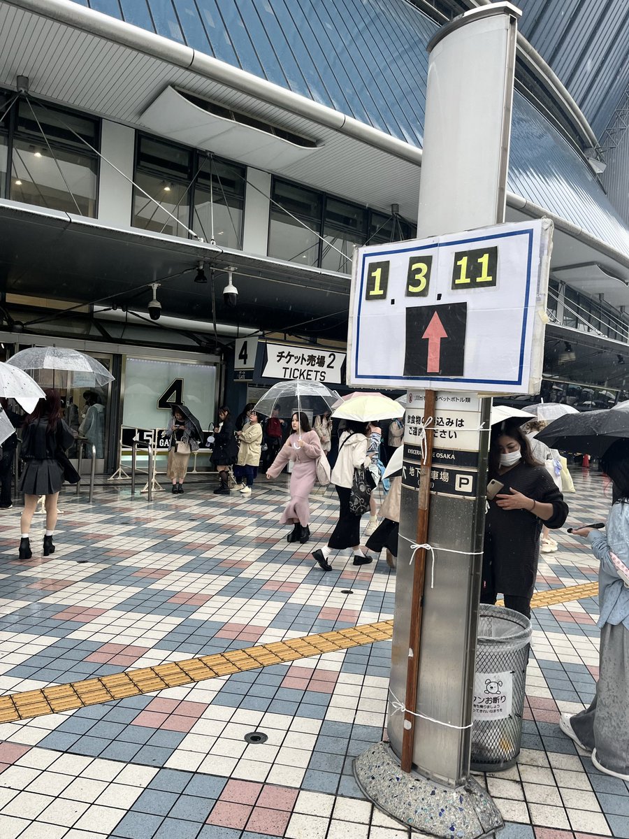 ヒーコ tweet media