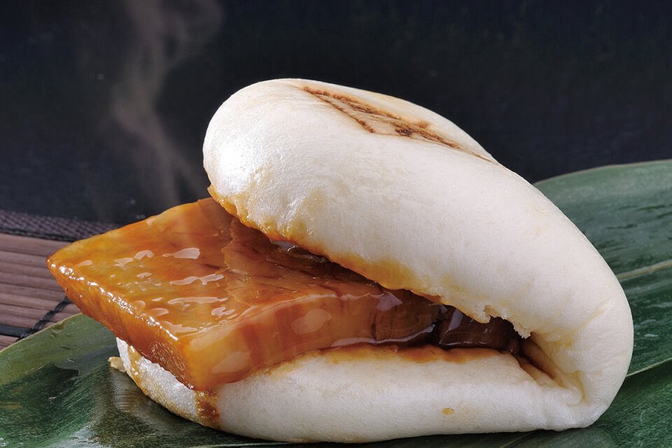 レドやん tweet media