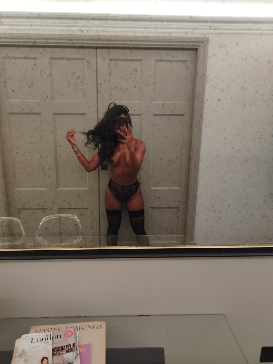 Skyla-Lee London 🇬🇧 tweet media