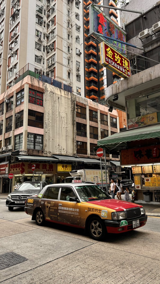 t h é o 🇭🇰 tweet media