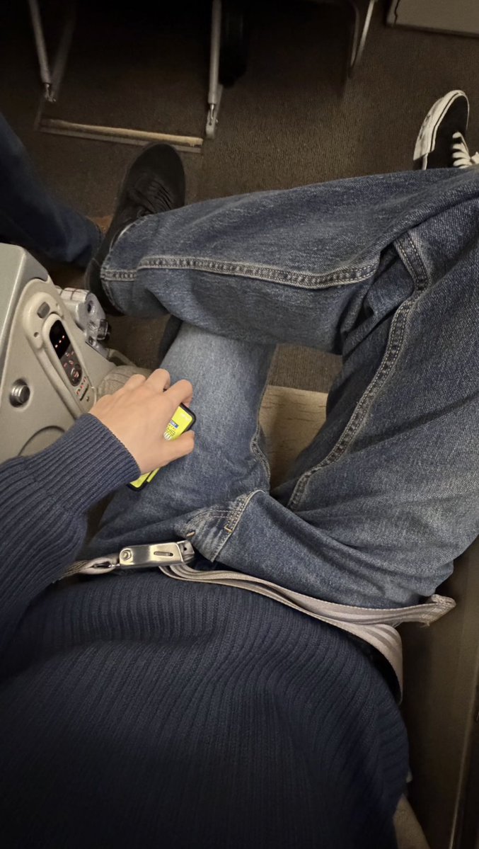 해진이 tweet media