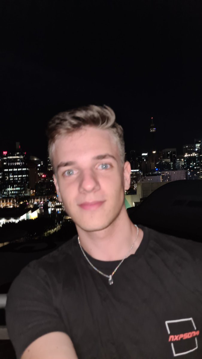 Connor 😗 tweet media