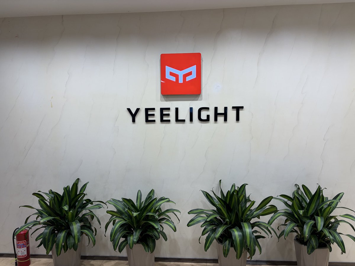 zhounanyu's tweet image. Just got a first 👀 of @Yeelight new #Matter over #Thread lights; will post more details soon 🧵@TheThreadGroup @csaiot