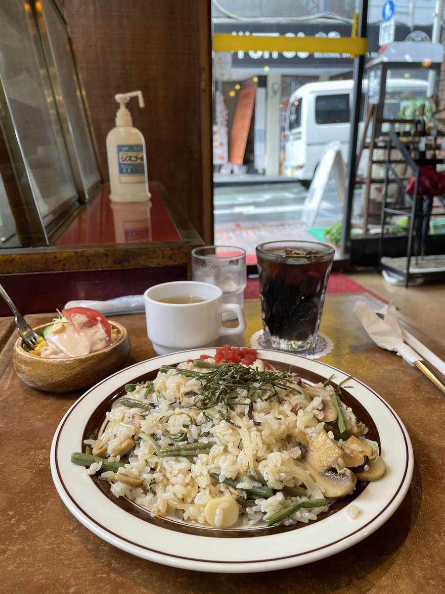 昼食：山菜ピラフ、アイスコーヒー (@ 喫茶 モンド in 品川区, 東京都) app.foursquare.com/share/checkin/…