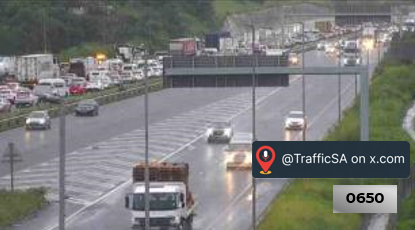 TrafficSA's tweet image. Durban - N2 South: #CRASH ===&amp;gt; Spaghetti Junction