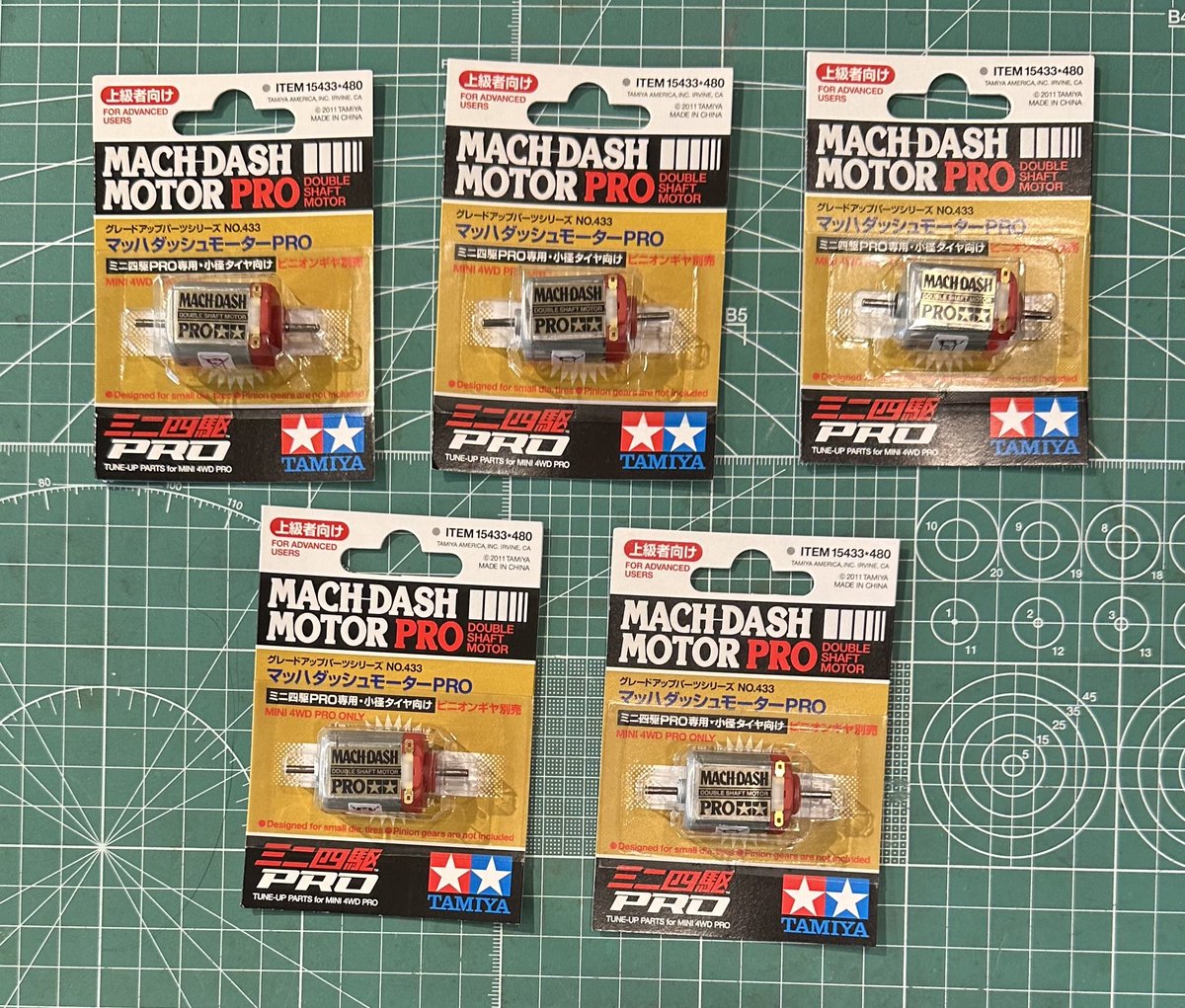 mini4wdmichi's tweet photo. 今週発売のミニ四駆新商品を地元の模型店でシャーシ6セットと強化ギヤカバーを3個購入してきました(^o^)/
マッハダッシュモーターも売っていたので購入してきました😅
#タミヤ
#ミニ四駆
#ミニ四駆新商品
#MSシャーシ
#マッハダッシュモーター https://t.co/jVymLnNXDO