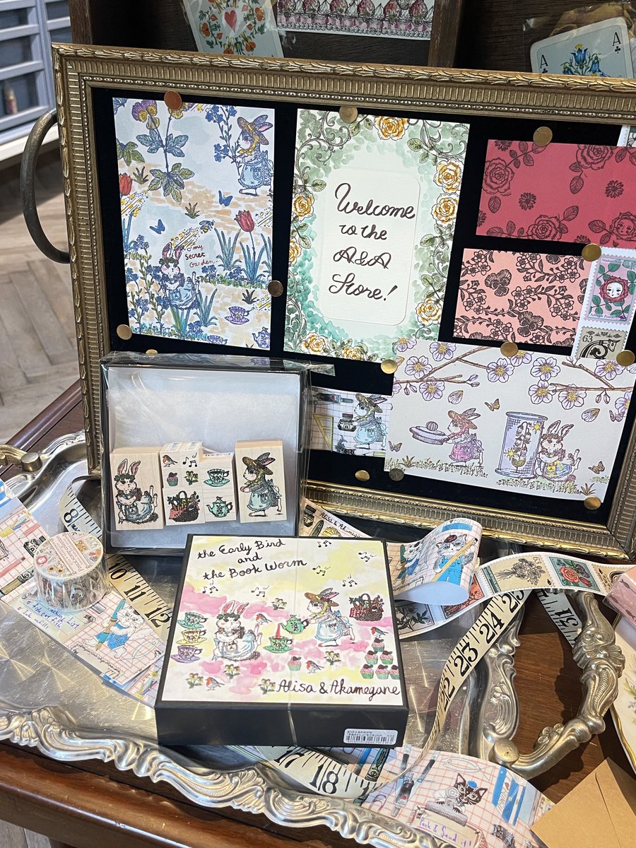 4月22日
~A&amp;A STORE TOKYO OPEN！~

11:00~16:00までの営業です☀️
(閉店の30分前まで入店可能)

今月は本日が最後の営業日となります♪
午後は少し心配お天気ですが、スタッフ一同ご来店をお待ちしております🦋