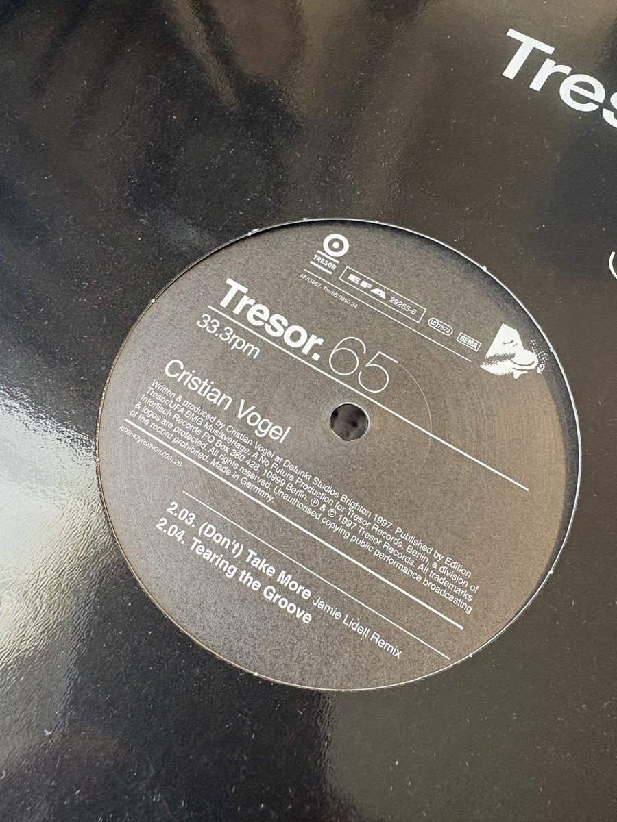 Toshio Ueki tweet media