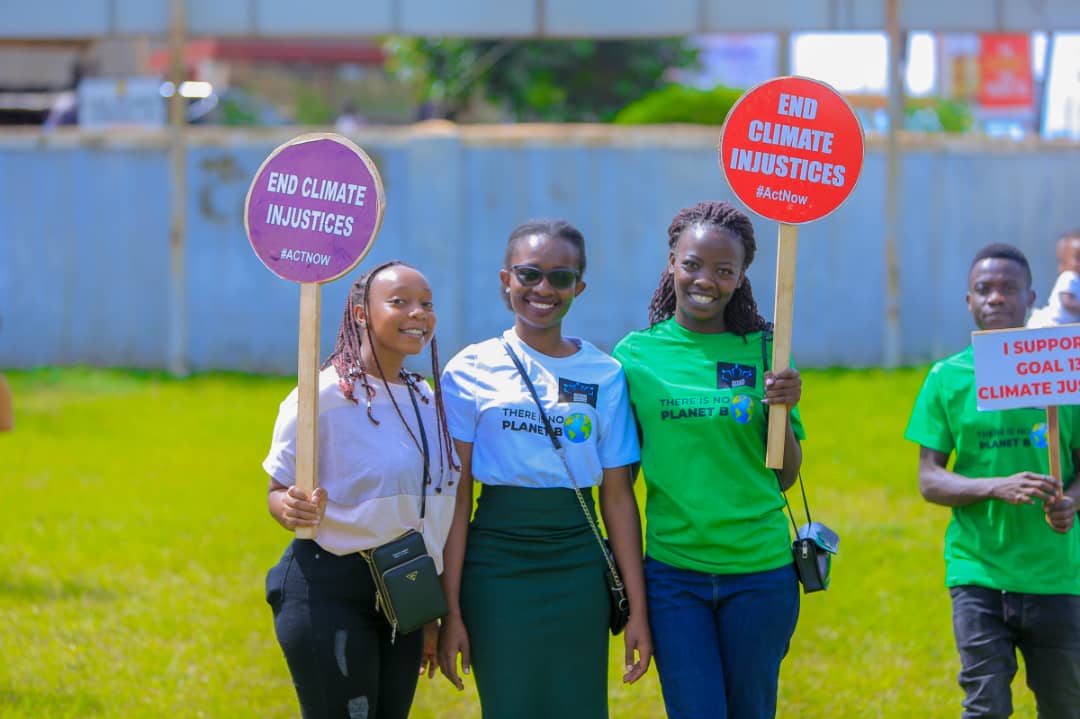 OwaCarol's tweet image. Today is #EarthDay2026
Young people especially adolescent girls &amp;amp; young women are leading climate justice. I’ve seen their strength. Climate change affects their mental health, education &amp;amp; life choices. Rural girls are impacted the most. #OurPowerOurPlanet #ClimateJustice #AGYW
