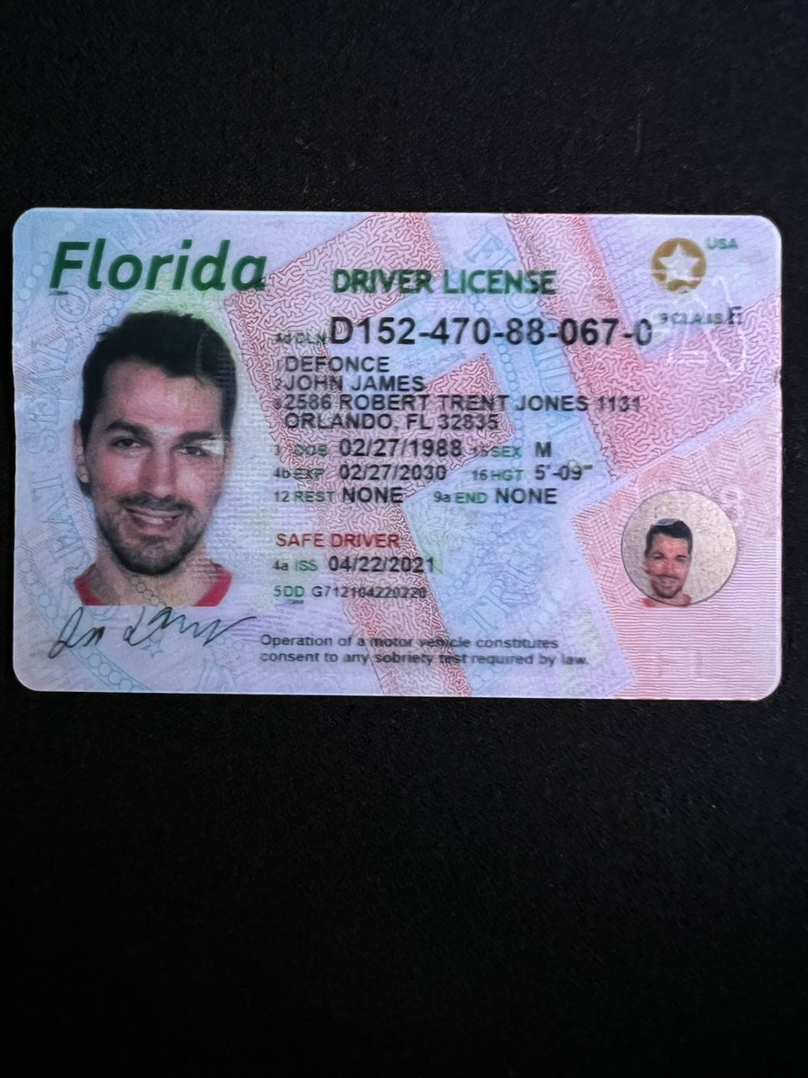 Sissy Johnny tweet media