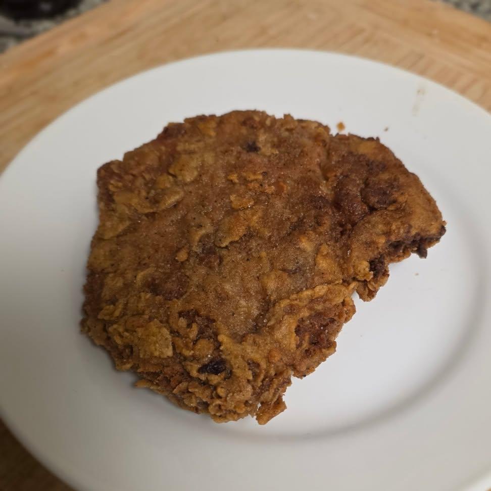 fight_nerdy's tweet image. Tried making Vegan Country Fried Steak and third times the charm! Fried it for just a bit longer and look at it! This is special to me. I grew up eating this as a kid and I am so happy I gave this a shot and get to eat it again!

#Vegan #ComfortFood