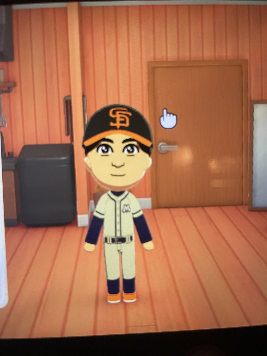 evie 🧡🖤🦭 tweet media
