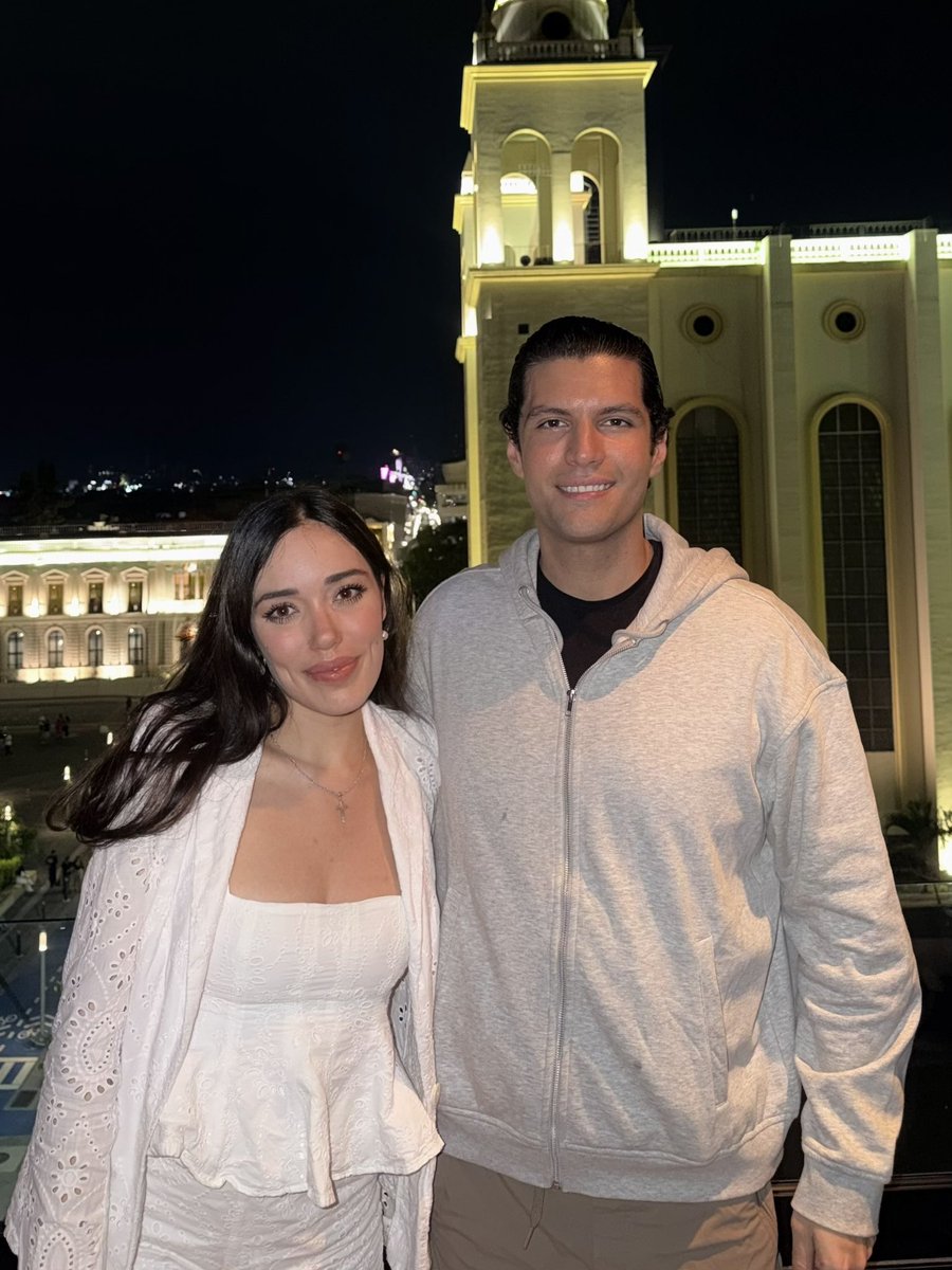 Ada Lluch tweet media