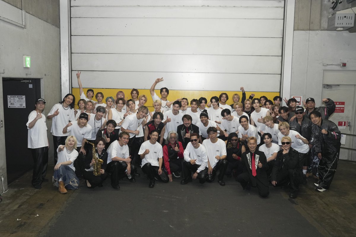 EXILE LIVE info tweet media