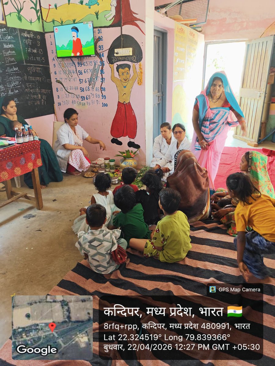 ProjsSeoni's tweet image. #सिवनी / कलेक्टर श्रीमती नेहा मीना के निर्देशन एवं जिला आयुष अधिकारी डॉ. यशवंत माथुर के मार्गदर्शन में #पोषण_पखवाड़ा_सप्ताह अंतर्गत जिले के आंगनवाड़ी केंद्रों में निःशुल्क स्वास्थ्य शिविर आयोजित किए जा रहे हैं। @CMMadhyaPradesh @dwcdmp #seoni @JansamparkMP