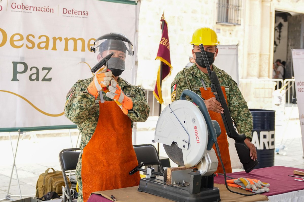 propuestaoaxaca's tweet image. Oaxaca dice “Sí al desarme, sí a la paz” acortar.link/Wlb1RX

#noticias #news #Oaxaca #Mexico 
@salomonj @GobOax