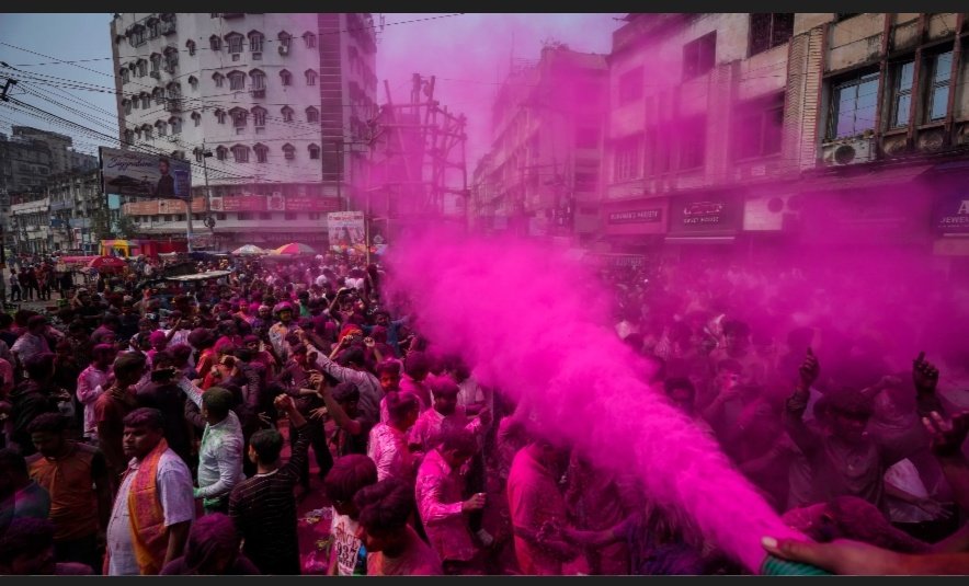 her__thoughts84's tweet photo. @princekumarmain @SaffronChargers You think she will act the same when the situation is this? https://t.co/w91kClNUqw