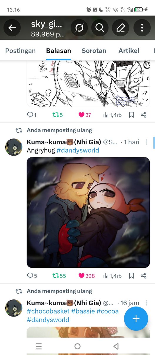 sarusa_indo2's tweet photo. Not that I mind it, if anything, I would be soo HAPPY if it was the case, I'd be honored
I mean just look at it 😭✋🏻
The clothes may different, but the pose and the way how it's also winter, this is really similiar
#angryhug #angryhugs https://t.co/pVKXmV748C