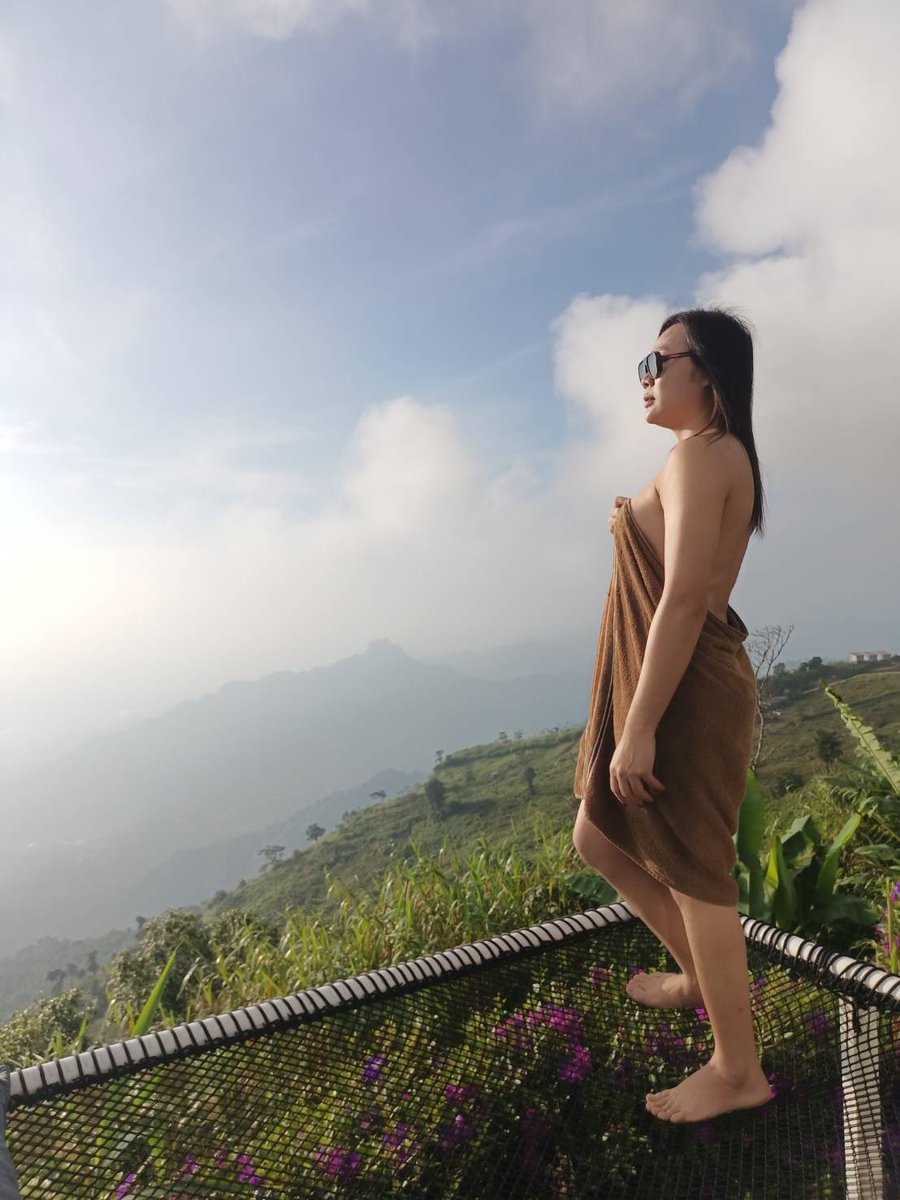 Nicha Kim tweet media