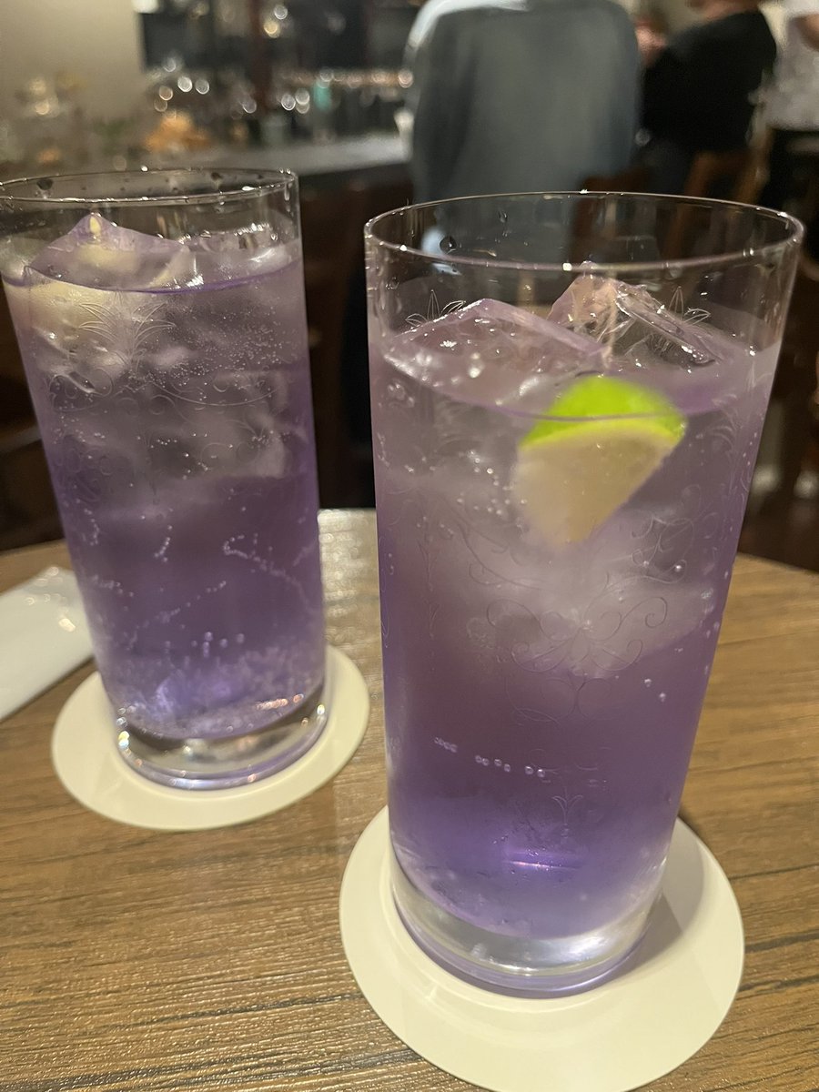 goodthings2022's tweet photo. プリンスカクテル🍸💜 https://t.co/FzUdT9s1fN