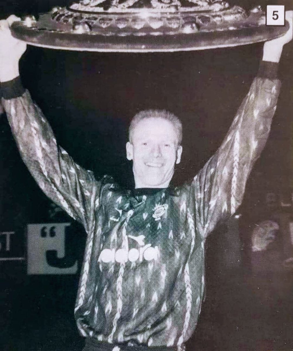 Old Linfield Pics tweet media
