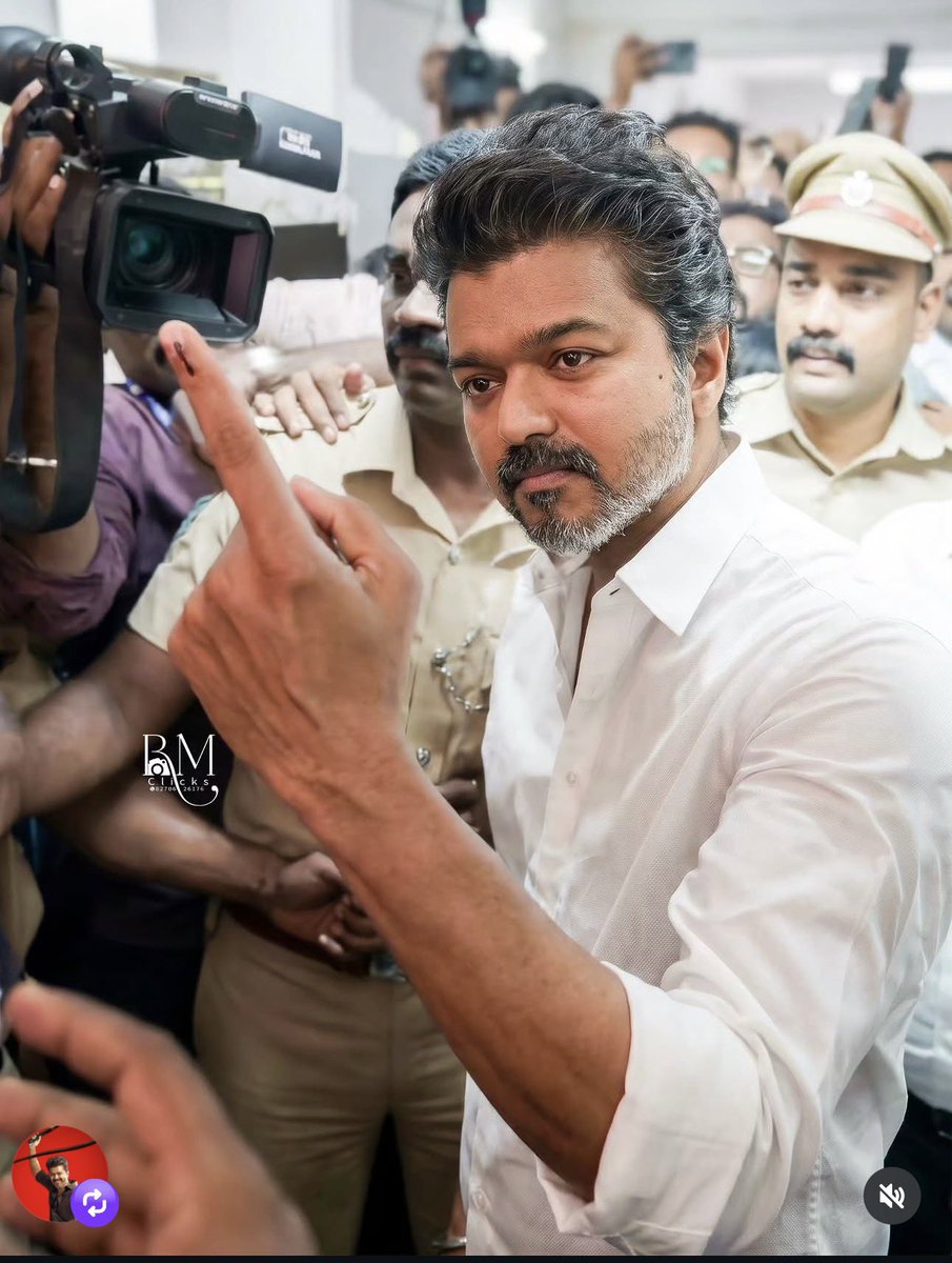 sureshsamyTVK's tweet photo. The eyes chico, They don’t lie 🔥😍🥵 https://t.co/BiitTQSrow