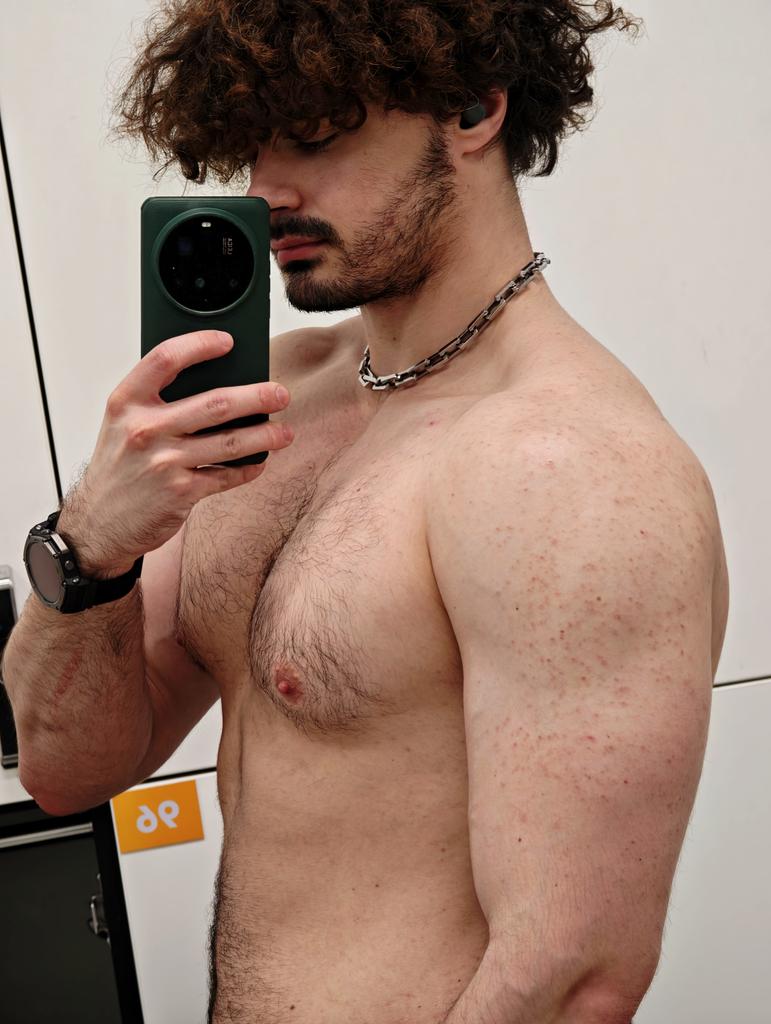 хромой енот tweet media