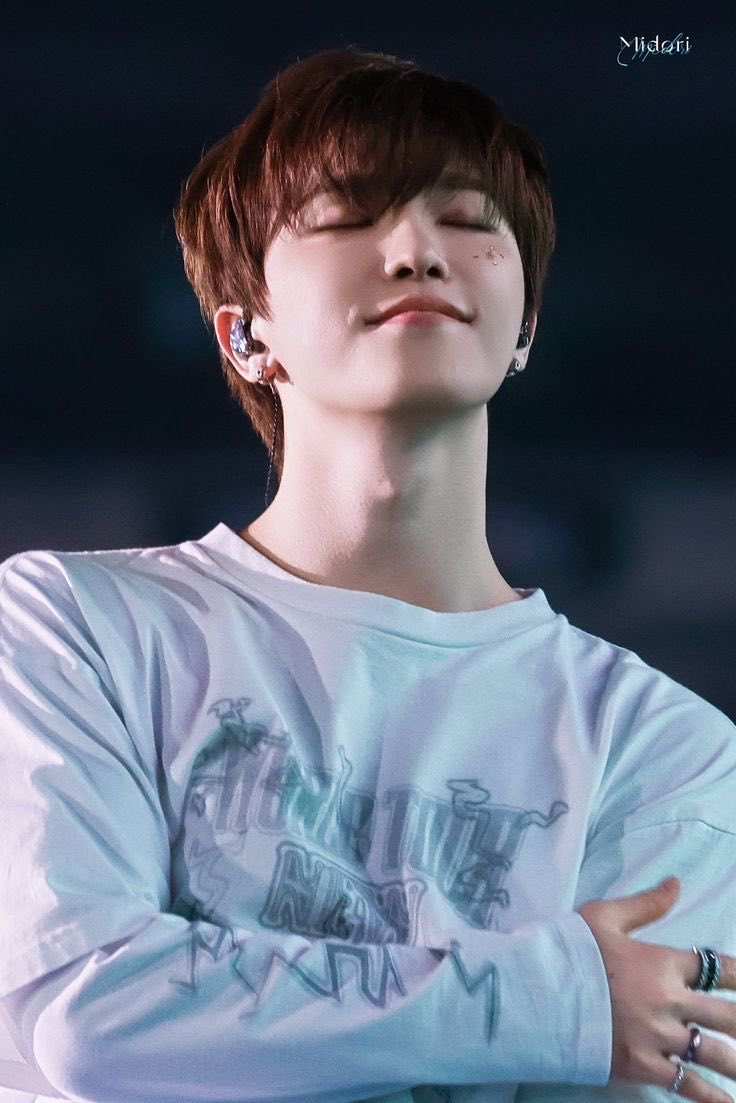 sunshine channie ☀️🦦 tweet media