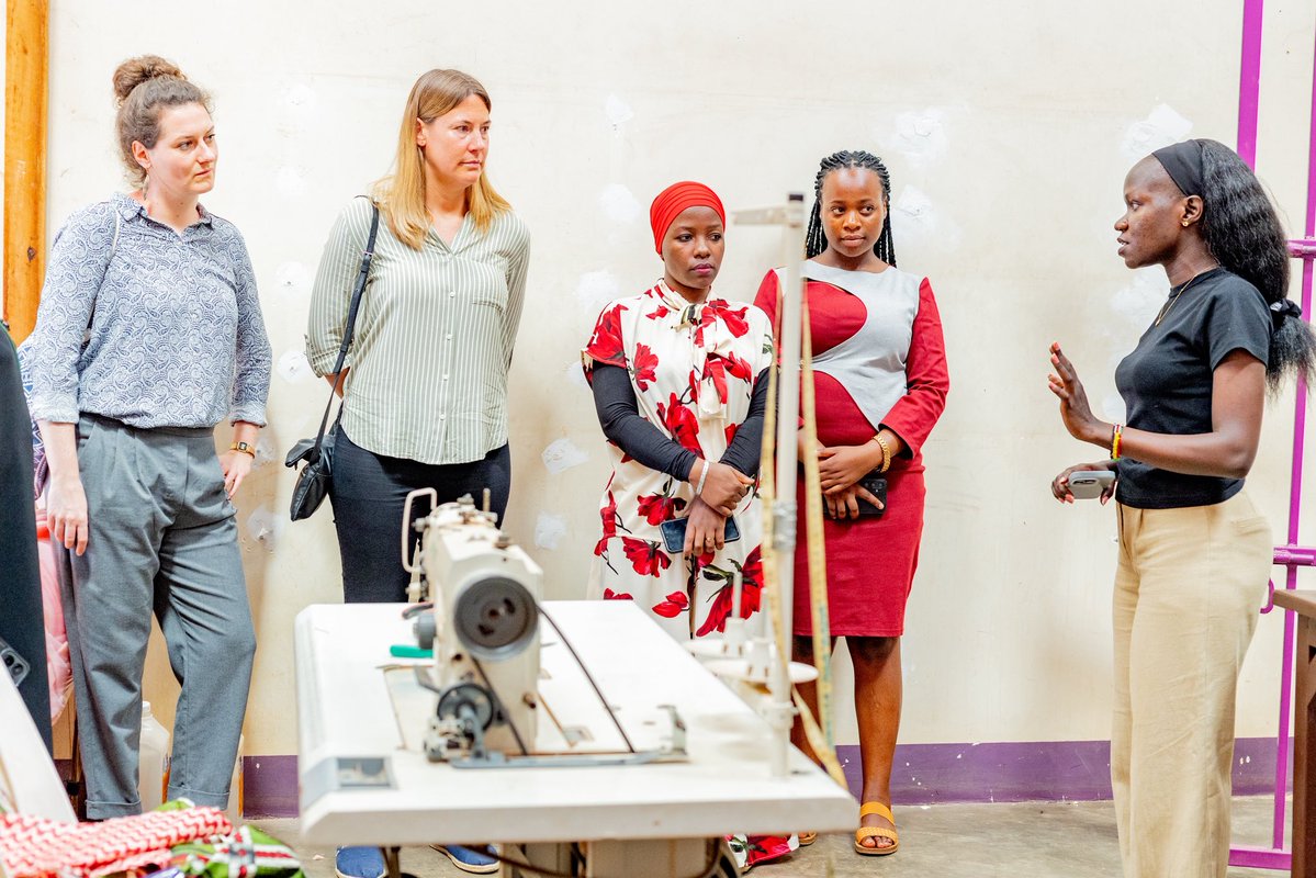 Smart Girls Uganda tweet media