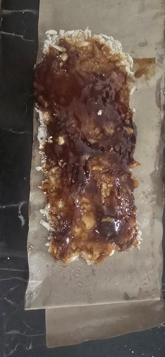 Selamat siang Abang dan Mpok semuanya.. Aye Charlotte dari Bekasi 😍 &amp; pertama kali coba nih kue rangi lohh tadi pulang sekolah liat abang yg jualan kue ini 🤤..
Noted: ini kue fav mama nya bgttt spt nemu harta karun liat abang2 jualan ini, semoga laris manis dagangan nya ya krn