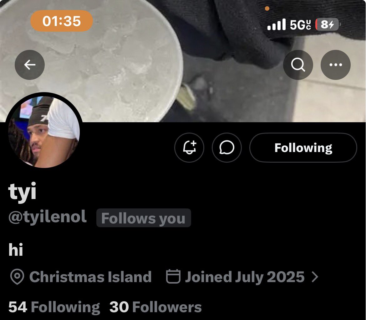 omnomhero tweet media