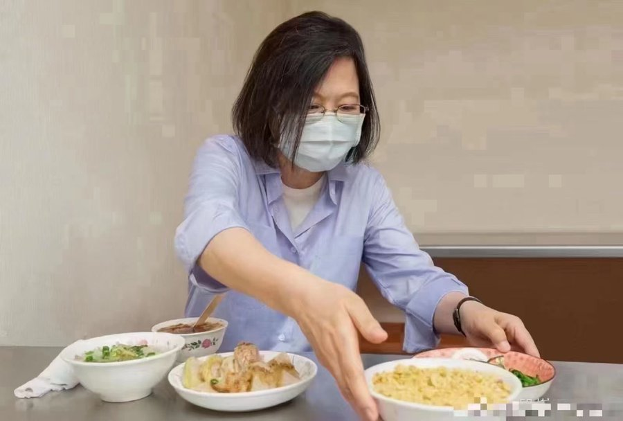 朵朵芸 tweet media