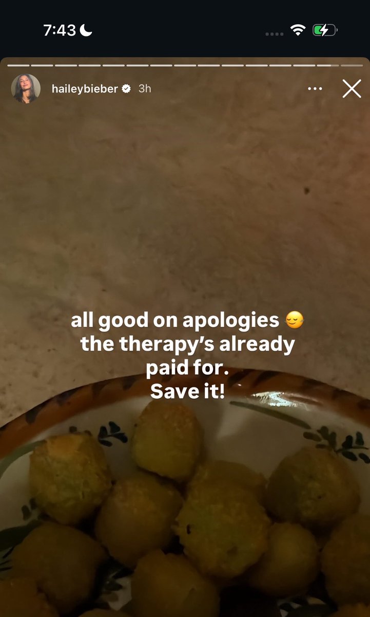jarianaoutdid's tweet photo. Is it too late to say sorry? https://t.co/y72s5NiISn