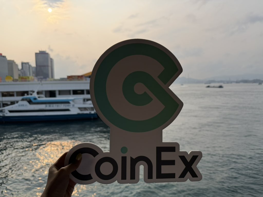 𝐓𝐡𝐨𝐮𝐠𝐡𝐭𝐬 tweet media