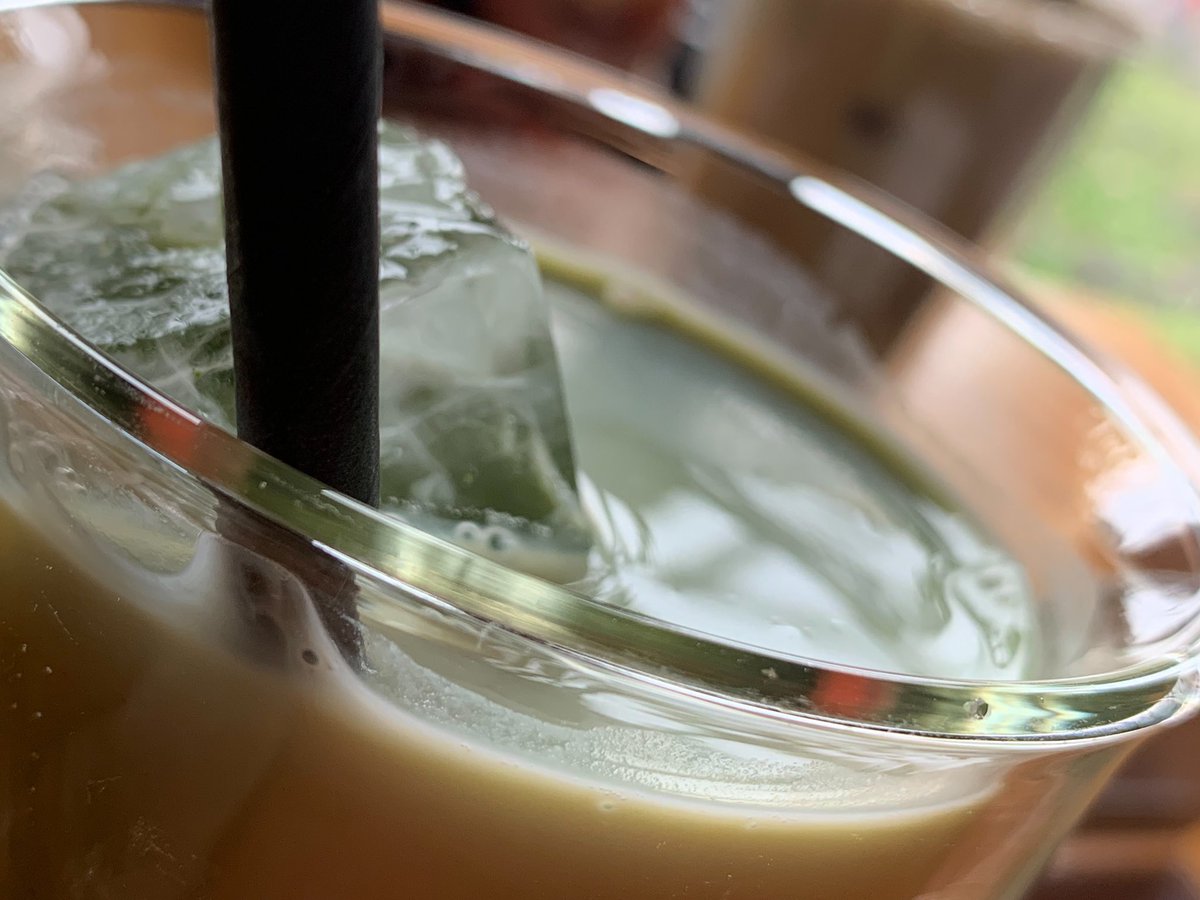 OMirainoyoko811's tweet image. ただいま
カフェにて🍩☕∗*ﾟ
待機中✨✨✨✨🩷

雨が肌寒いから
夜は
何しようかな✨✨✨

 #Cafe
 #シナモンカフェラテ
 #抹茶ラテ