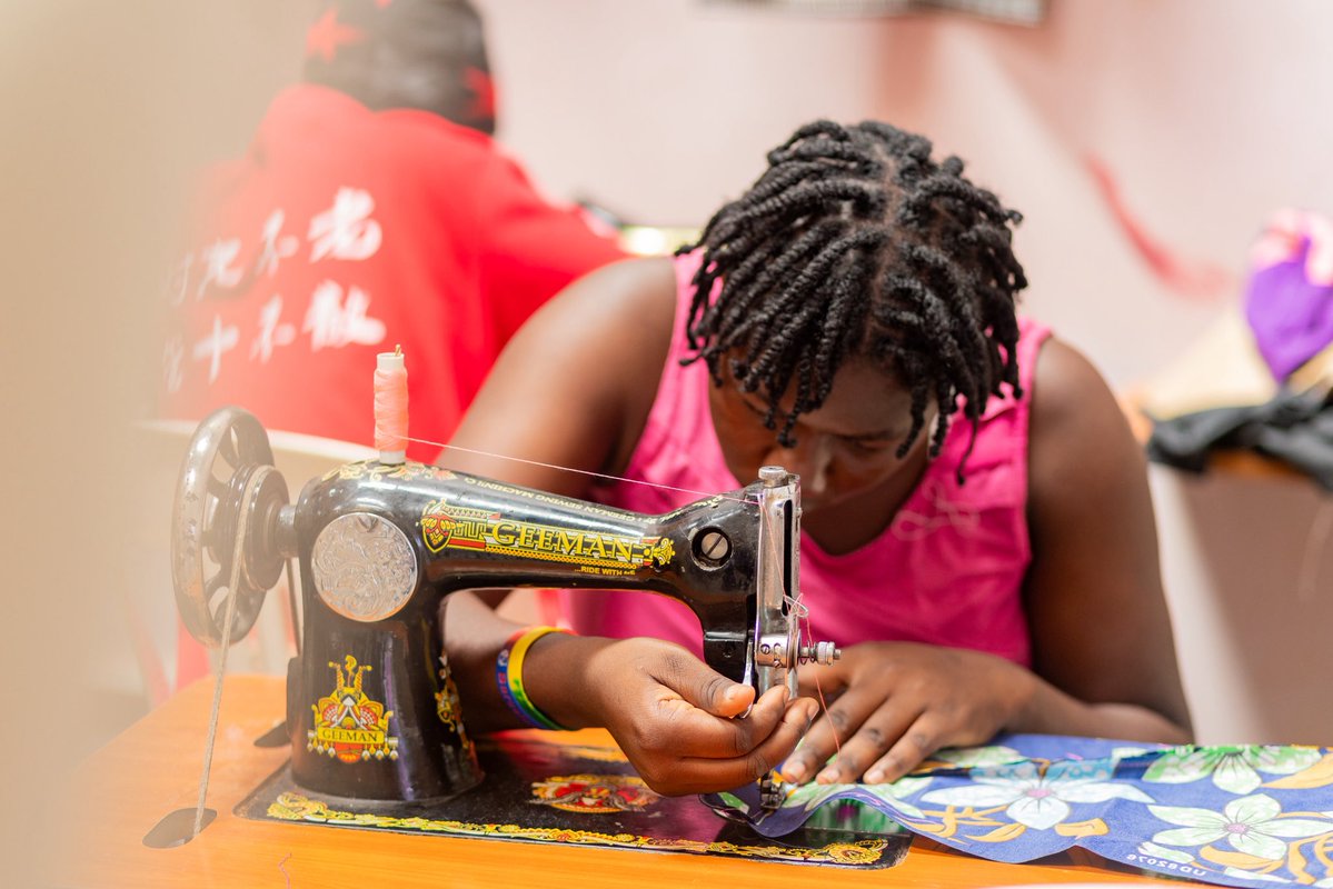 Smart Girls Uganda tweet media