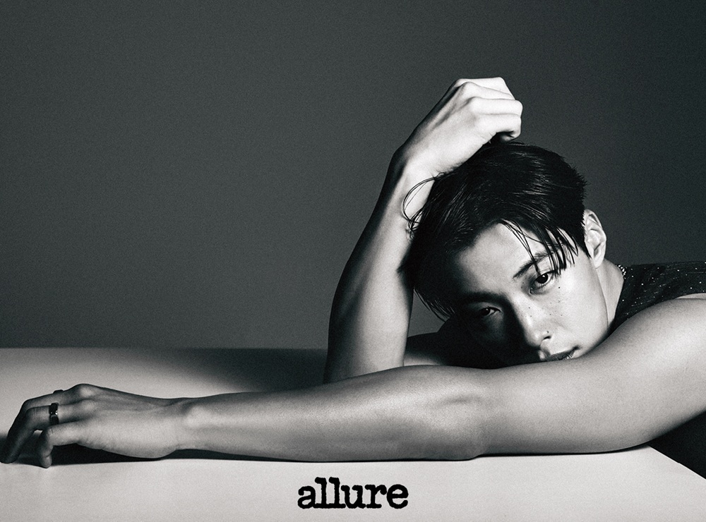 K_magazine_info's tweet image. 얼루어 Allure 2026. 5월호

&amp;lt;표지 3종 : 지성&amp;gt;

📸우도환 화보 공개

✔️주요기사✔️
 우도환 10p

#MAGAZINE #MAY #ISSUE
#WooDoHwan